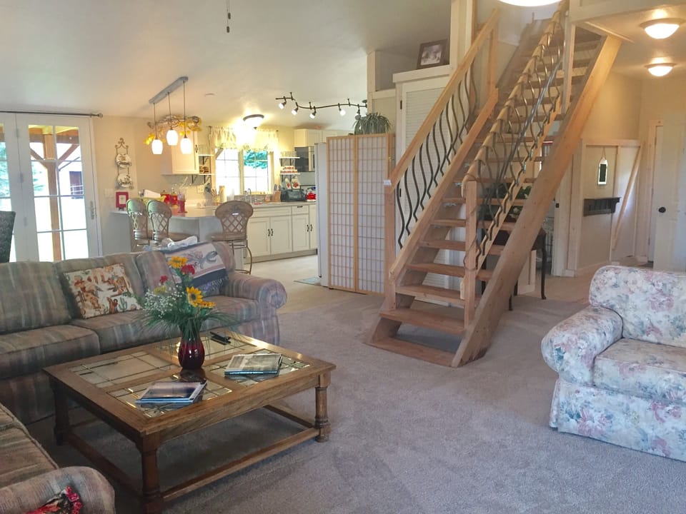 GREAT ROOM