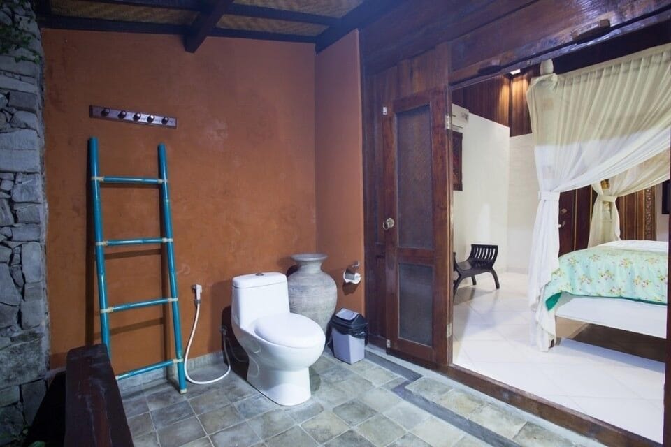 Hidden 4 Bedroom Joglo Historical Home
