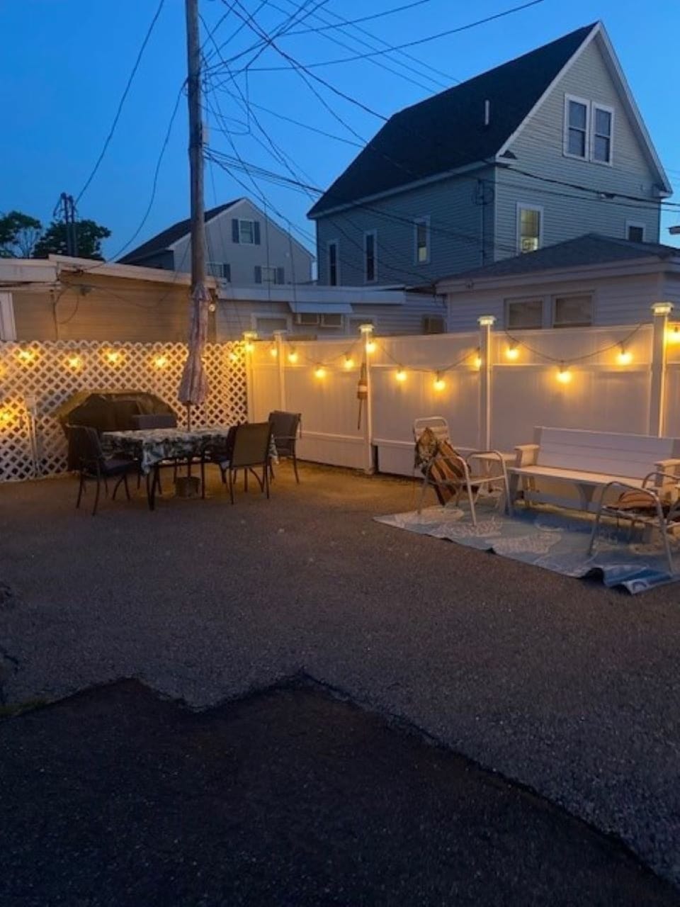 Outdoor dining