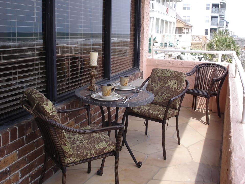 Morning Coffee & Ocean Breezes or Dinner by Candlelight