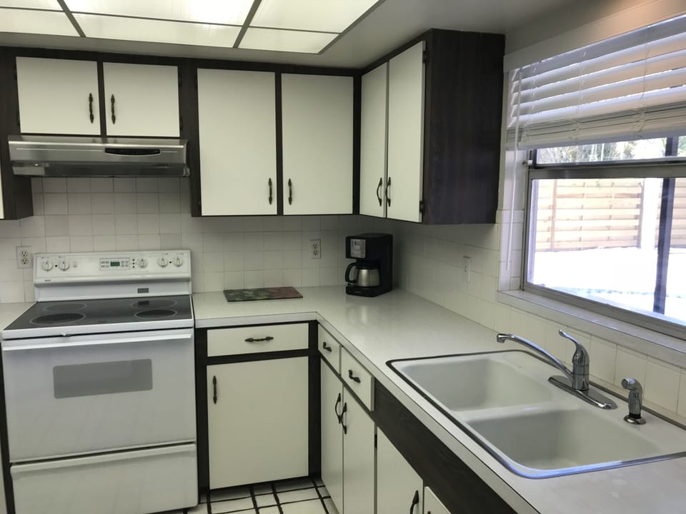 Fully Equipped Kitchen with Pass Through window