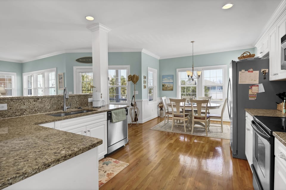 Large kitchen!