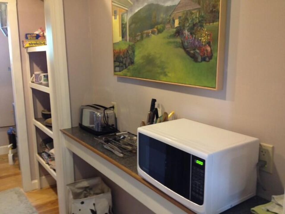 Kitchenette.