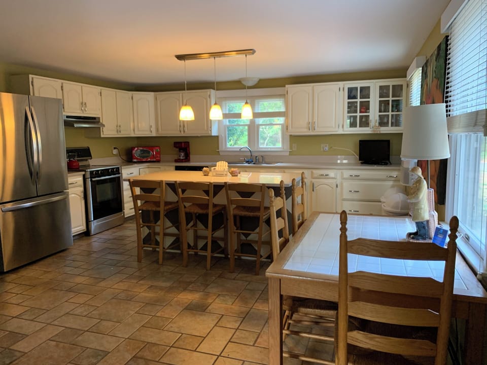 Kitchen, looking in from front entry hall