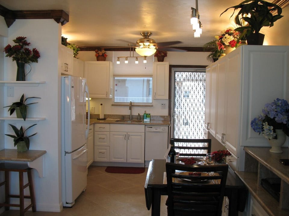 View From Living Room Into Dining Area!!!