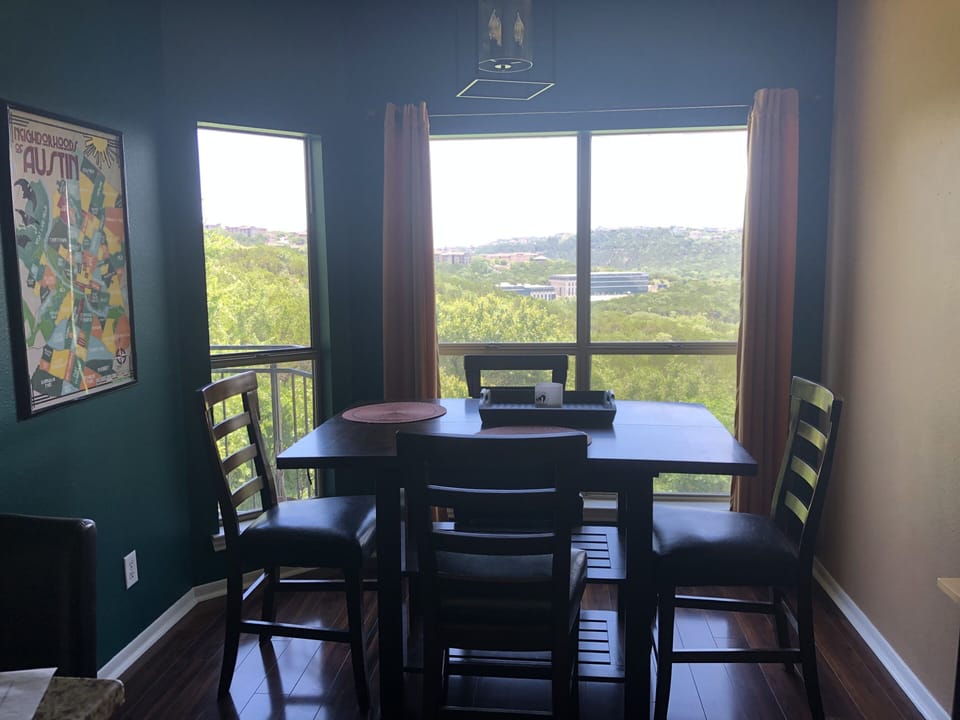 Dinning table