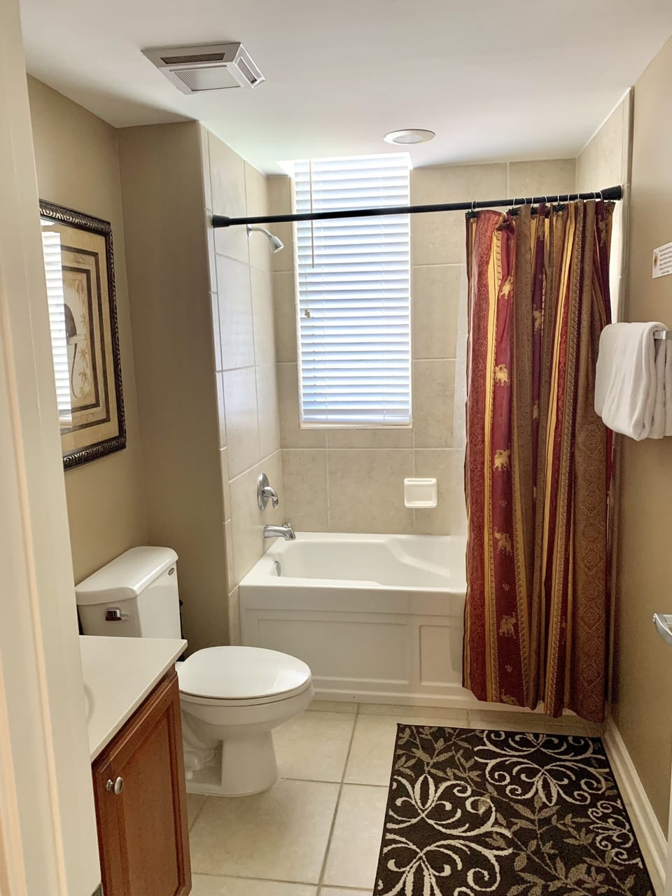 Second bathroom with tub/shower combination