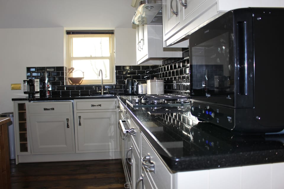 Luxury Fitted Kitchen with high end appliances
