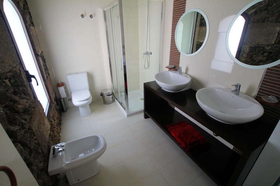 Master En-suite Shower room