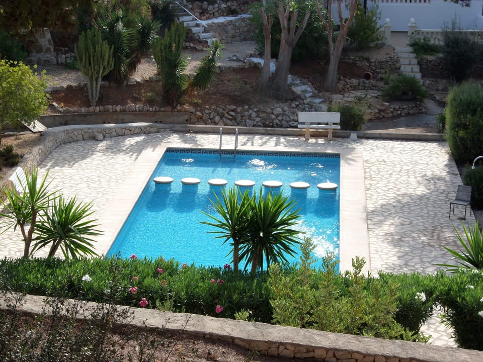 Communal pool