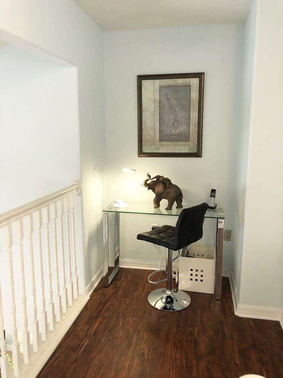 upstairs office nook in case you need to work or send your pictures home