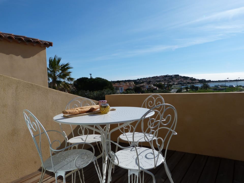 Roof terrace 