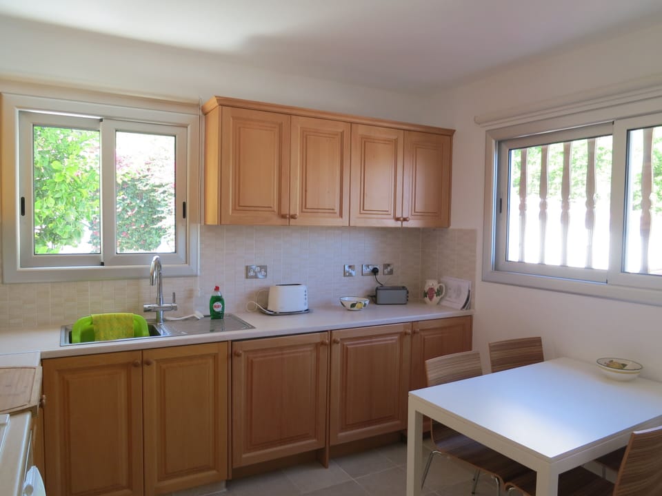 Villa Kitchen