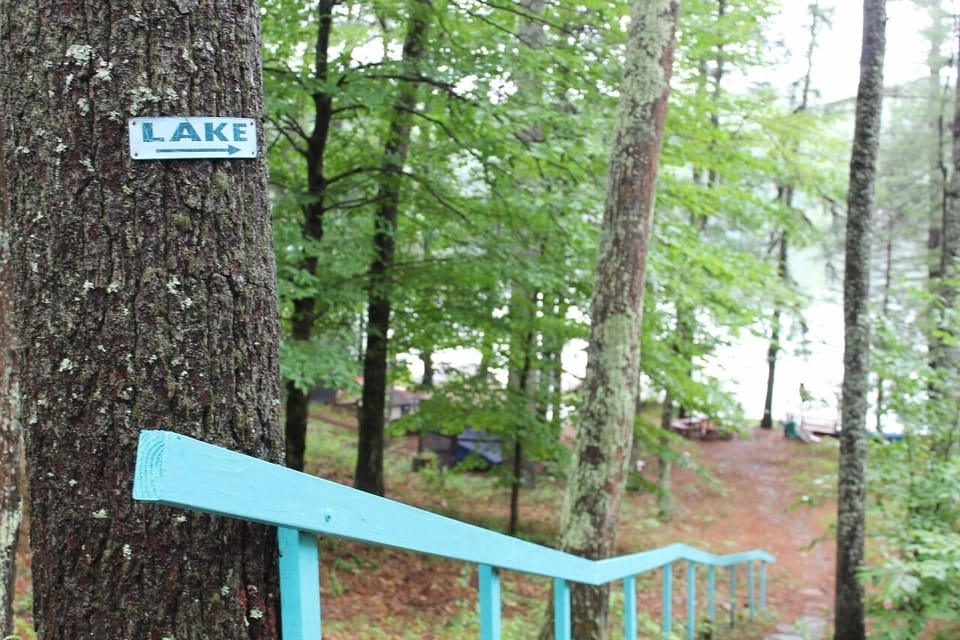 Walkway down to private lake frontage and dock.