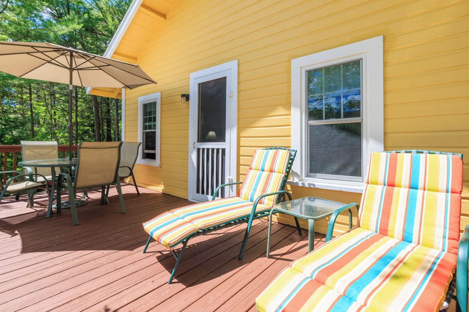 Deck and sitting area