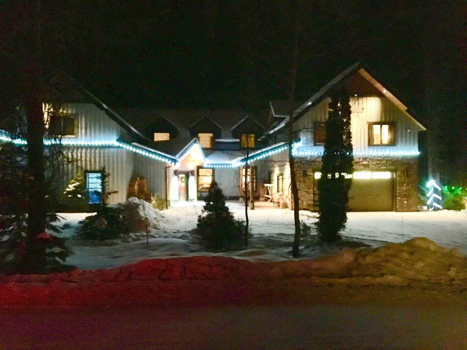 The house at night
