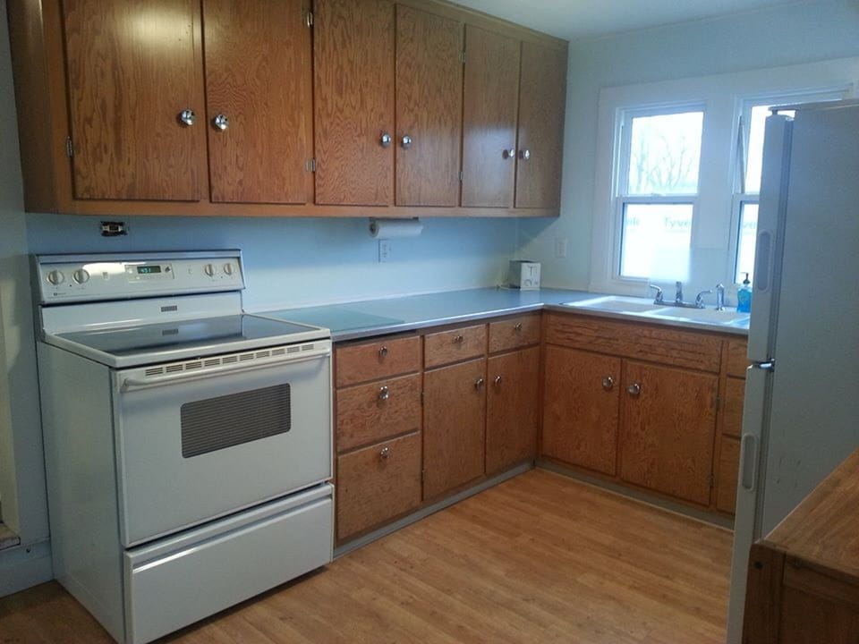 Spacious kitchen with everything you need to prepare family meals