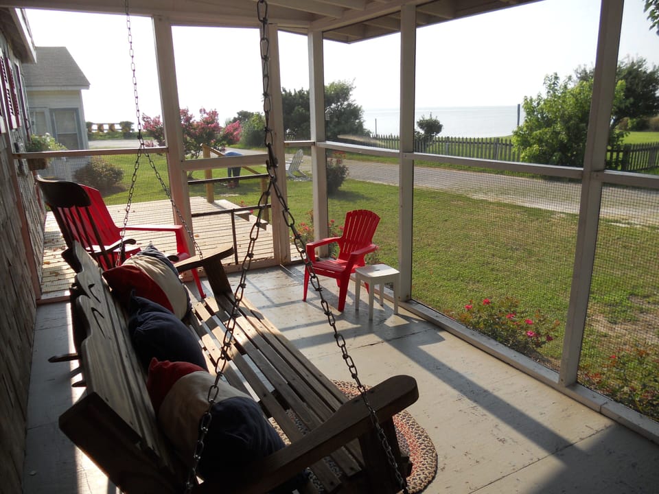 Front porch with swing,
