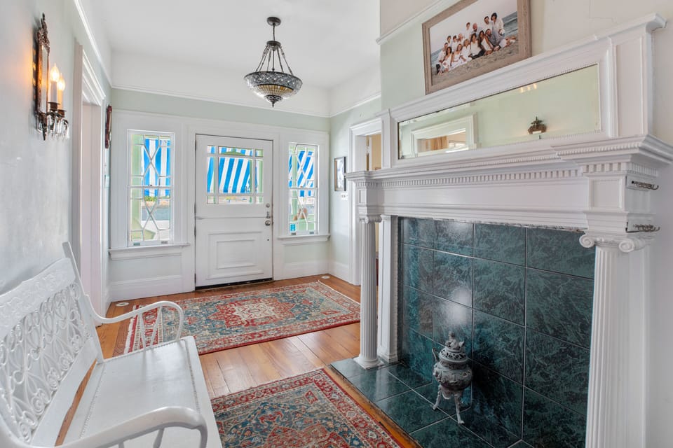 foyer and front door