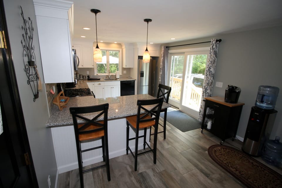 6/15 - Newly Renovated Kitchen