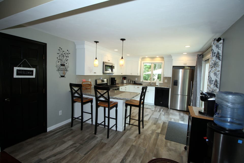 6/15 - Newly Renovated Kitchen