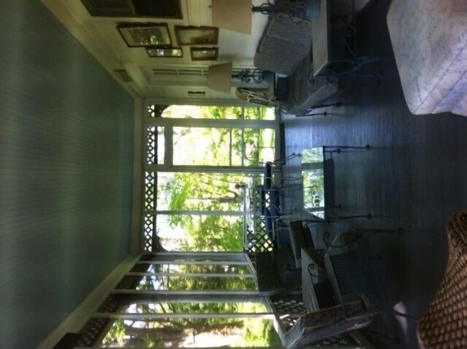 screened porch