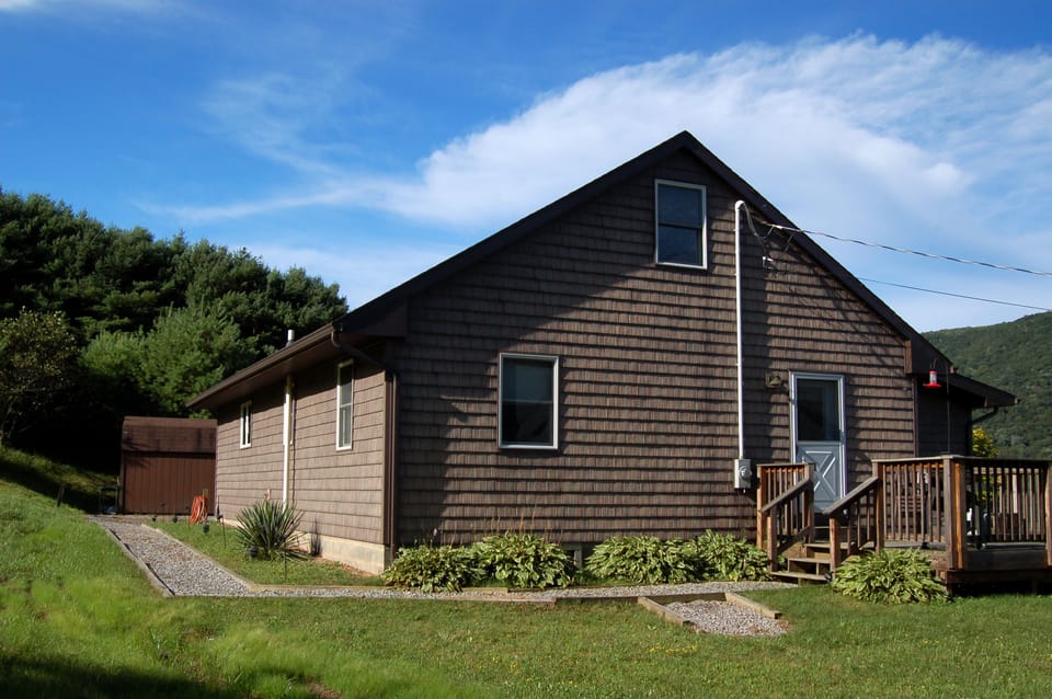 The walkway to the Whitetail.