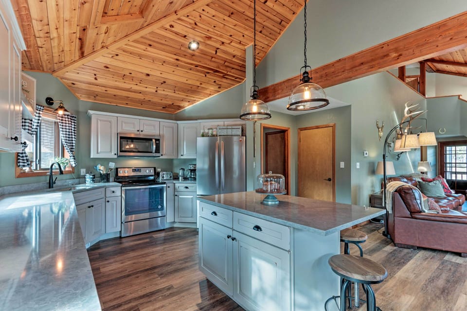 Brand new kitchen and appliances