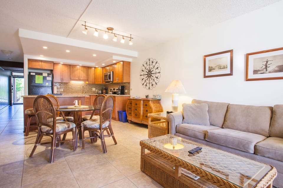 Living area, dining, and kitchen.