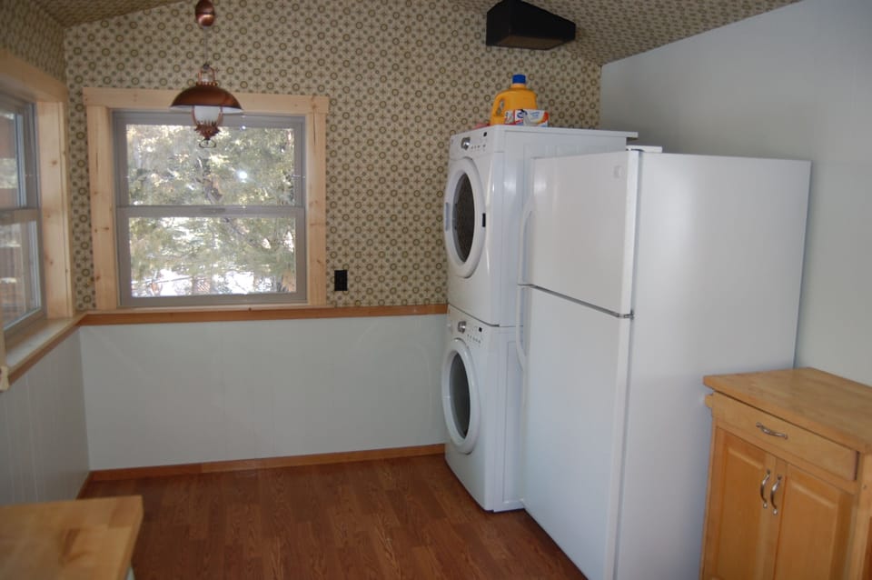 Full size laundry