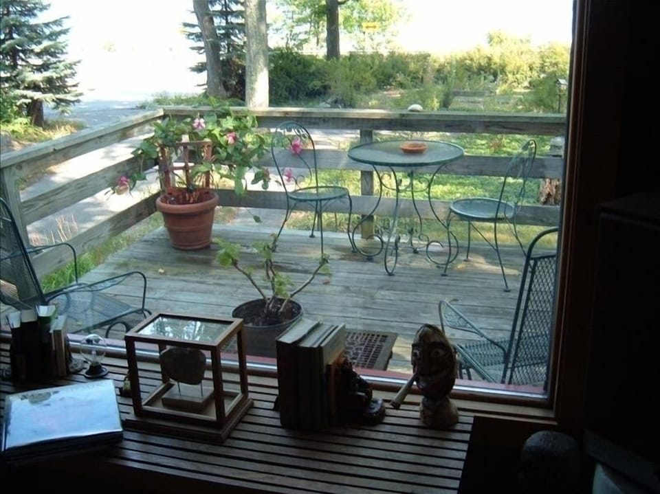  overlooking deck & Grand Traverse Bay from the living room.