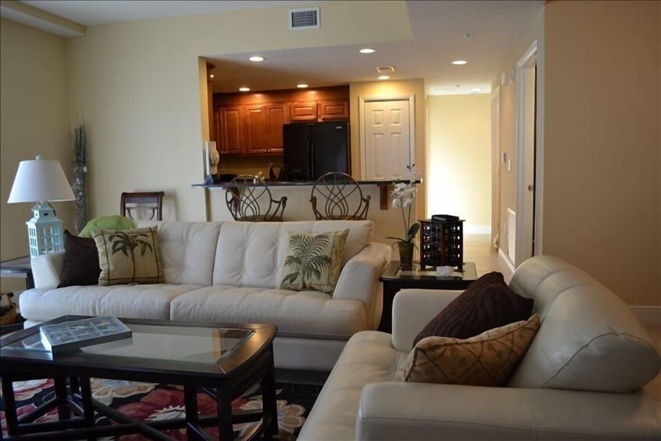 upgraded furniture throughout