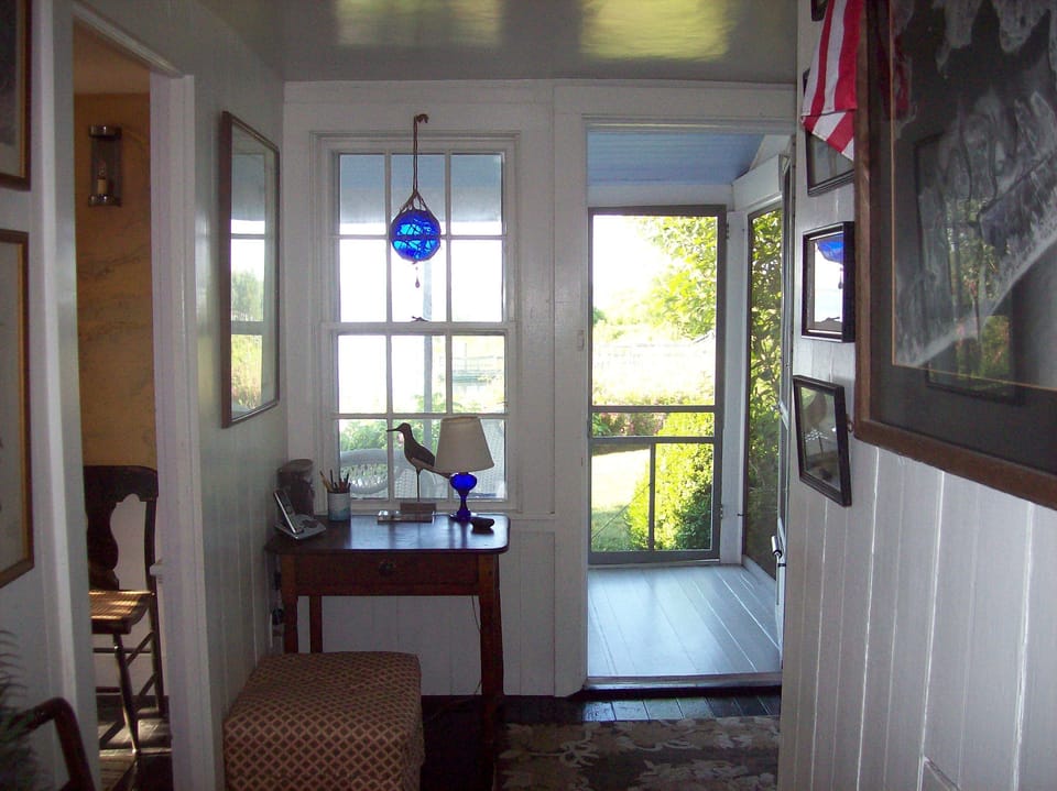 Central Hallway Circulates Sea Breeze throughout the House