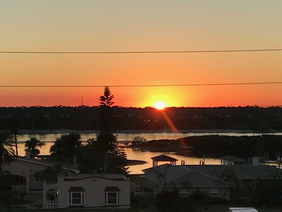 Can’t get enough sunsets!! 