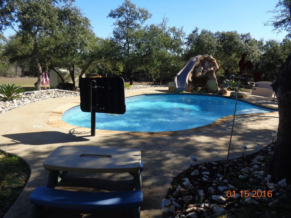 Waterslide/pool