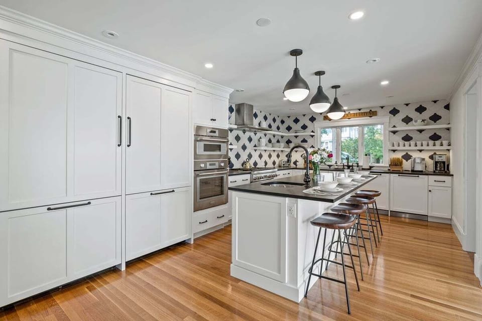 Fully appointed kitchen with two refrigerators and two dishwashers - perfect for larger groups.