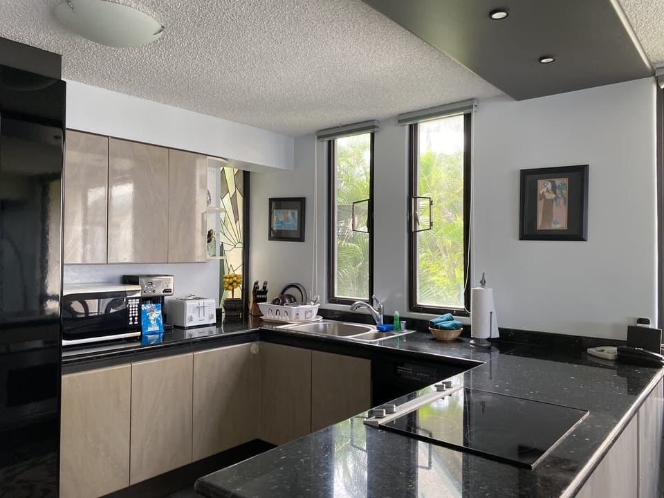 Kitchen (1)