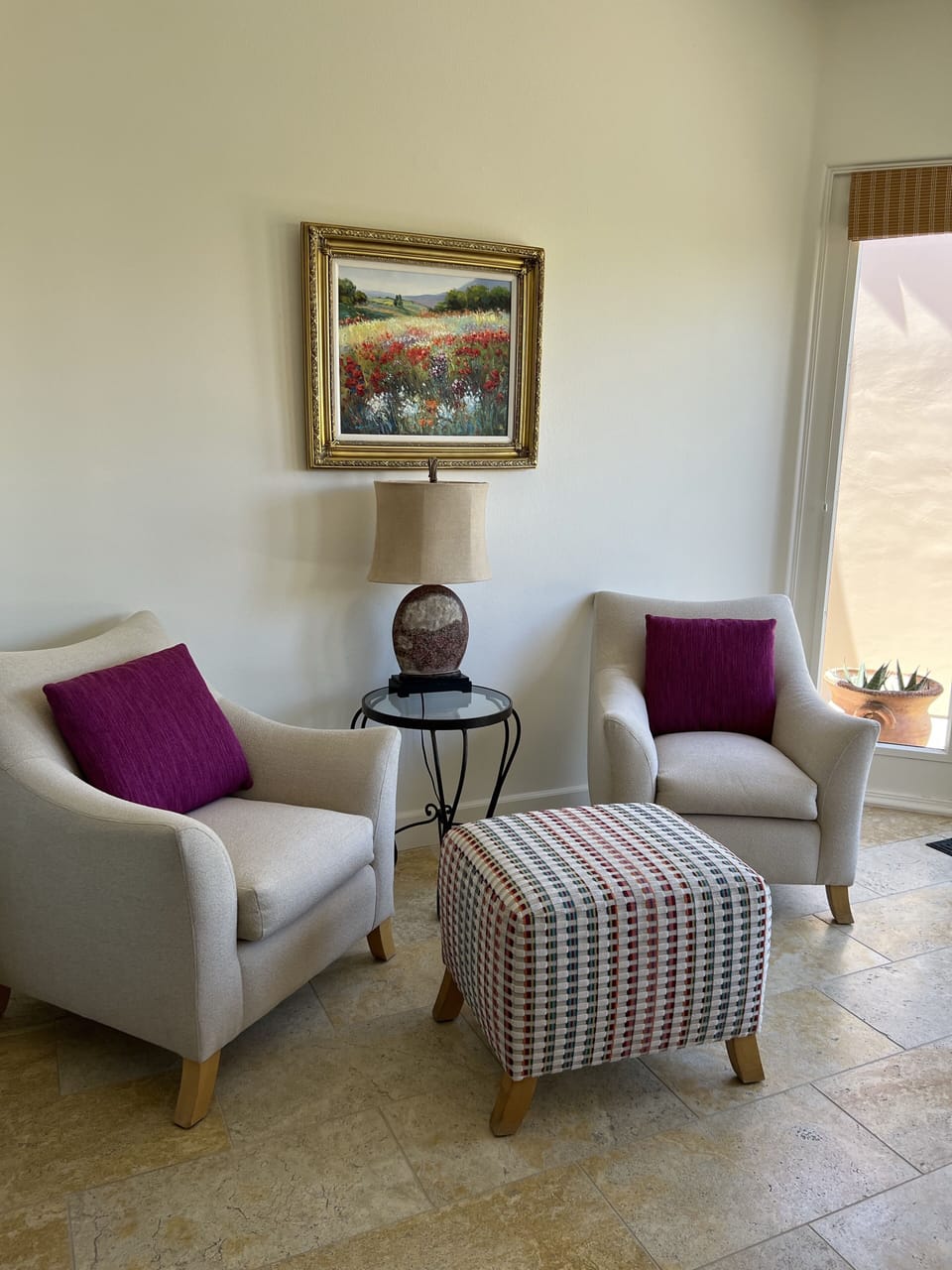 Morning room lounge seating
