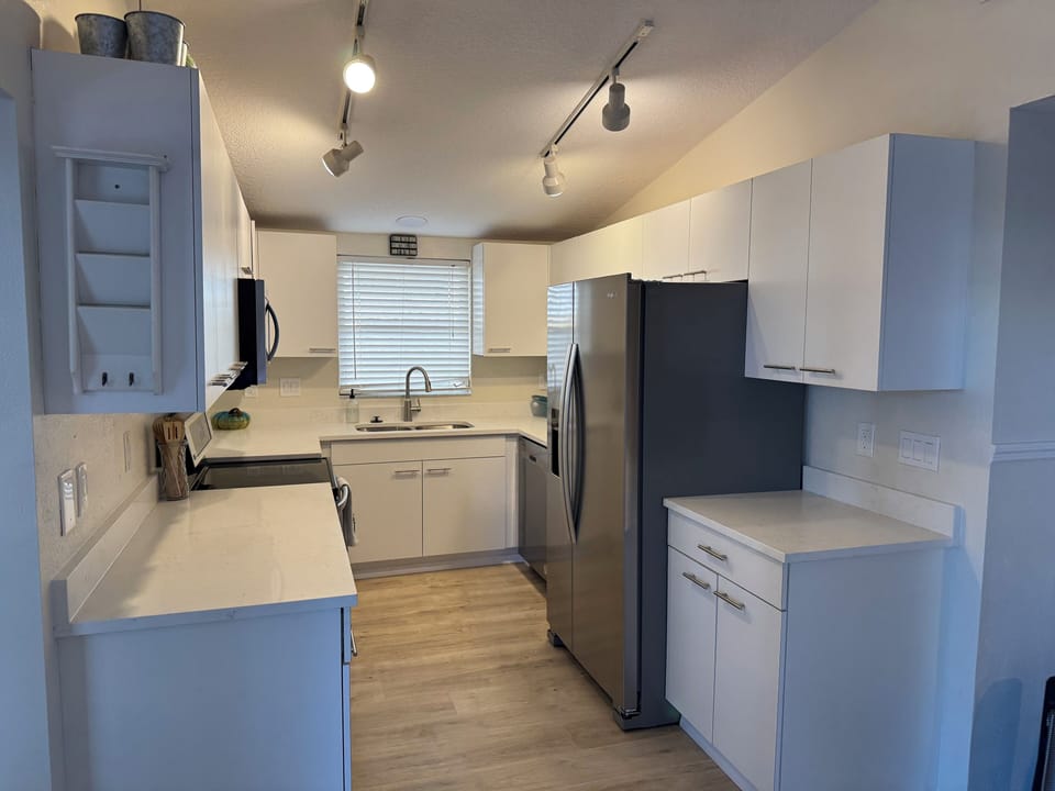 Kitchen with quartz countertops