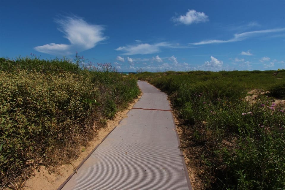 Seabreeze 1 Public Beach Access
