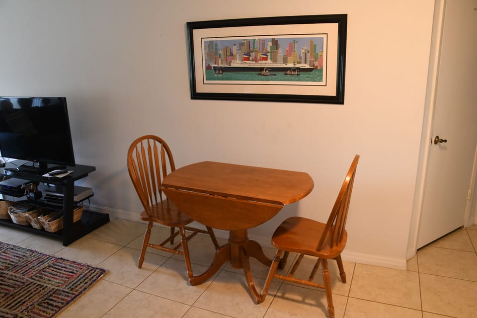 small table to enjoy a meal
