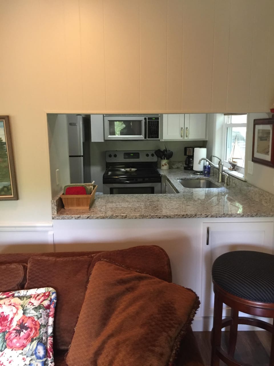 Living Room looking into Kitchen