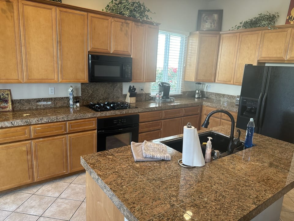 The kitchen includes a starter set of basic needs. Cooking is no problem. 