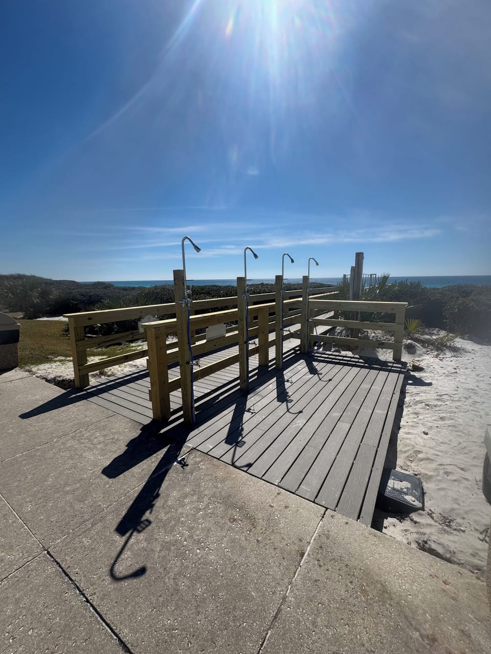 BEACH ACCESS SHOWERS