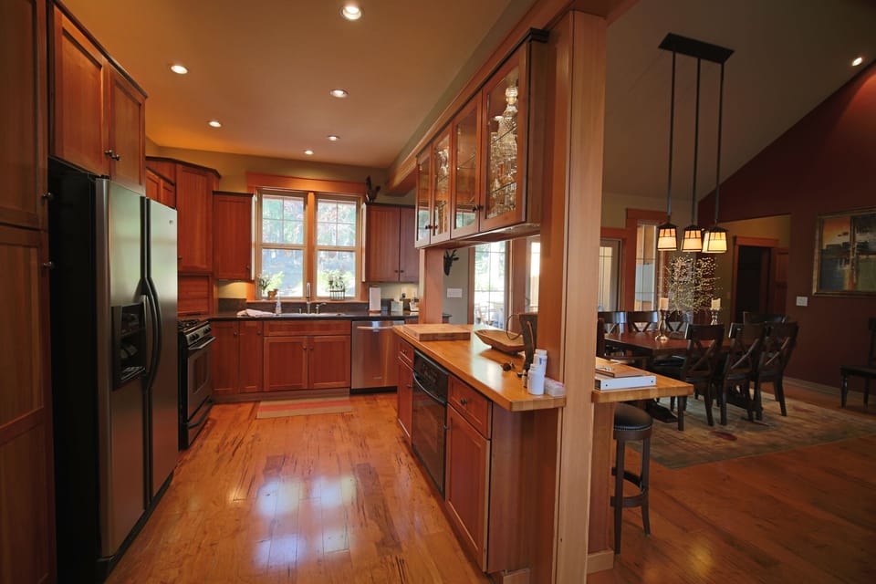 The kitchen and bar area has ample counter space for prep and cooking needs