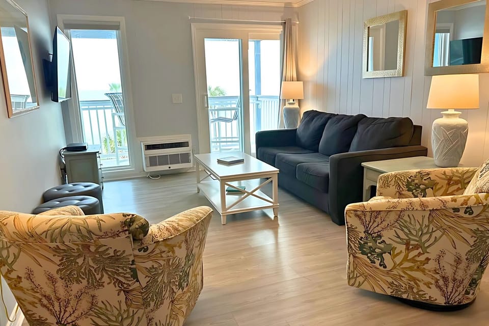 Recently refurnished oceanview room!