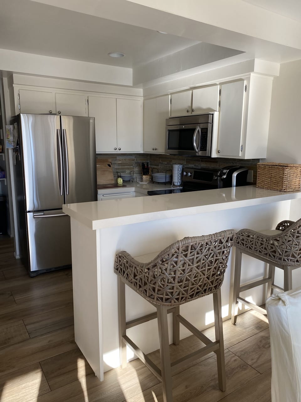 Barstools for quick counter top eating for 2.