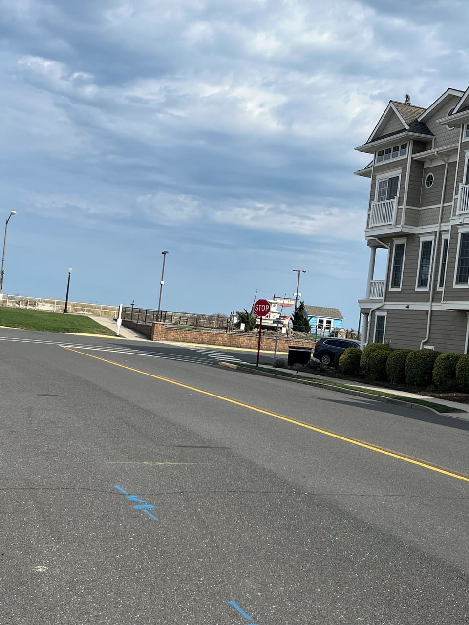 Steps to the beach!