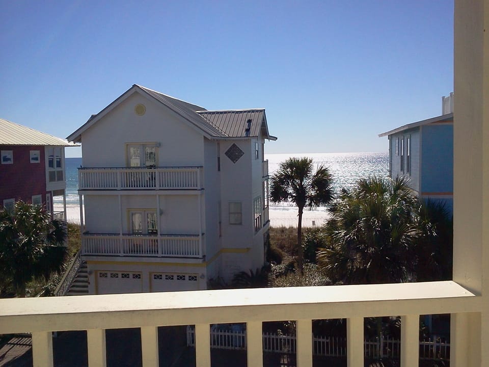 Another view of Gulf from top level deck.