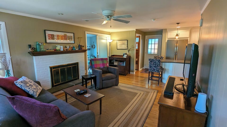 TV/family room.